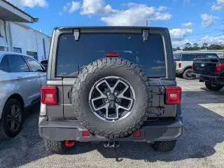 Jeep Wrangler 2025 4x4 Rubicon 4 puertas SUV