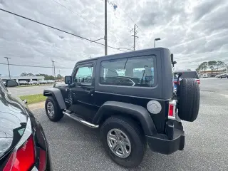 Jeep Wrangler 2012 4x4 Sport SUV de 2 puertas