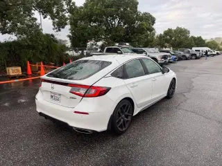 Honda Civic 2024 Sport Touring Hatchback 4 puertas CVT