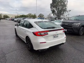 Honda Civic 2024 Sport Touring Hatchback 4 puertas CVT