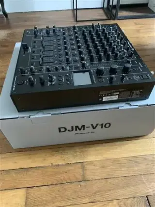 Pioneer CDJ 3000 / DJM 900