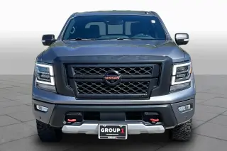 Nissan Titan 2021 4x4 PRO-4X 4 puertas Cabina Doble Caja Corta de 5.6 pies