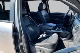 Nissan Titan 2021 4x4 PRO-4X 4 puertas Cabina Doble Caja Corta de 5.6 pies