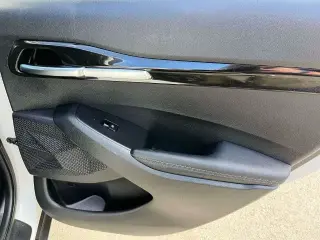 Kia Seltos 2024 EX SUV de 4 puertas