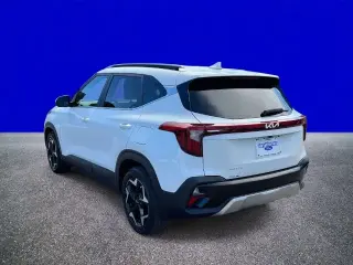 Kia Seltos 2024 EX SUV de 4 puertas
