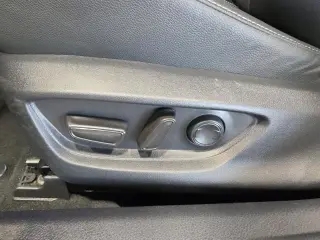 Toyota Camry 2025 SE Sedán 4p