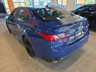Toyota Camry 2025 SE Sedán 4p