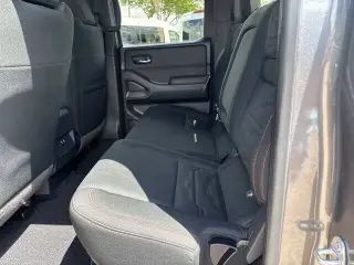 Nissan Frontier 2024