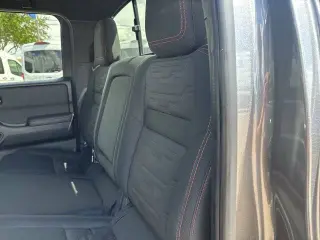 Nissan Frontier 2024