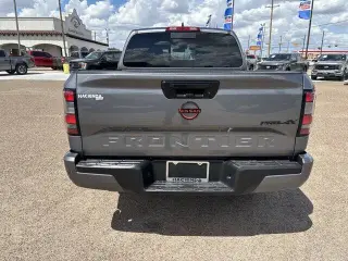 Nissan Frontier 2024