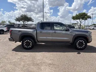 Nissan Frontier 2024