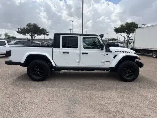 Gladiador Jeep 2023