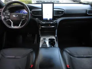 Ford Explorer 2022 AWD ST SUV de 4 puertas