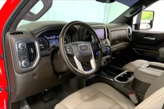 GMC Sierra 1500 Limited 2022 4x4 SLT 4 puertas Cabina Doble Caja Corta de 5.8 pies
