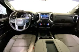 GMC Sierra 1500 Limited 2022 4x4 SLT 4 puertas Cabina Doble Caja Corta de 5.8 pies