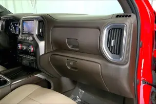 GMC Sierra 1500 Limited 2022 4x4 SLT 4 puertas Cabina Doble Caja Corta de 5.8 pies