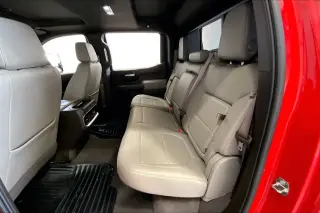 GMC Sierra 1500 Limited 2022 4x4 SLT 4 puertas Cabina Doble Caja Corta de 5.8 pies