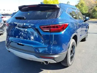 Chevrolet Blazer 2023 LT SUV de 4 puertas con 2LT