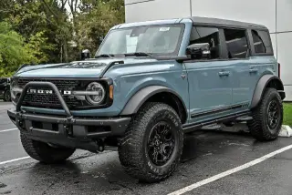 Ford Bronco 2021 4x4 First Edition Advanced SUV de 4 puertas