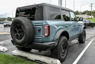 Ford Bronco 2021 4x4 First Edition Advanced SUV de 4 puertas