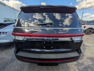 Lincoln Navigator L 2022 4x2 Reserve SUV de 4 puertas