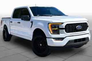 Ford F-150 2022 4x2 XL 4dr SuperCrew 5.5 pies SB