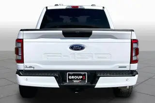 Ford F-150 2022 4x2 XL 4dr SuperCrew 5.5 pies SB
