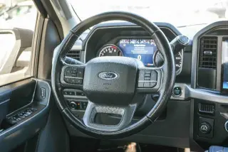 Ford F-150 2022 4x2 XLT 4 puertas SuperCrew 5.5 pies SB