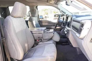 Ford F-150 2022 4x2 XLT 4 puertas SuperCrew 5.5 pies SB