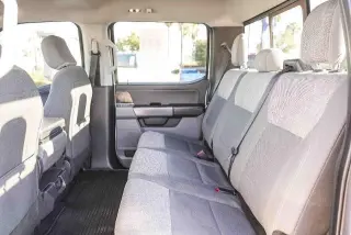 Ford F-150 2022 4x2 XLT 4 puertas SuperCrew 5.5 pies SB