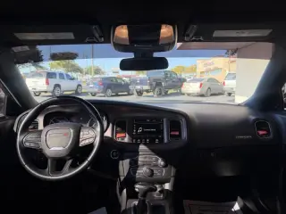 Cargador Dodge de 2023