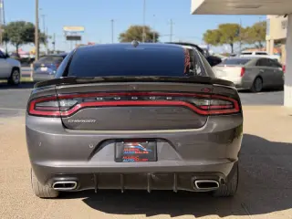 Cargador Dodge de 2023