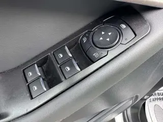 Ford Explorer 2026 AWD Active SUV de 4 puertas