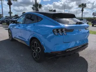 Ford Mustang Mach-E 2023 AWD GT 4dr SUV
