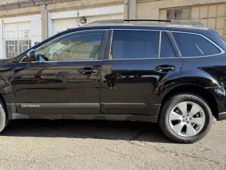 Subaru Outback 2011