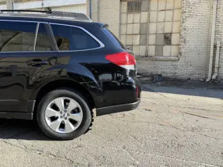 Subaru Outback 2011