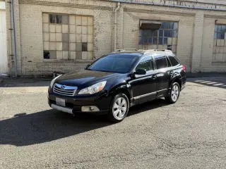 Subaru Outback 2011