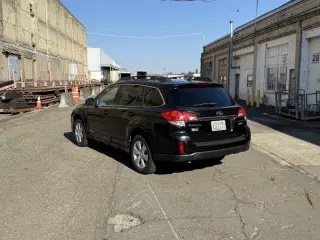 Subaru Outback 2011
