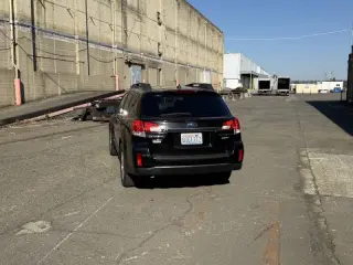 Subaru Outback 2011