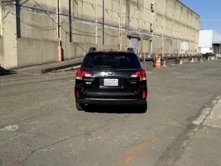 Subaru Outback 2011