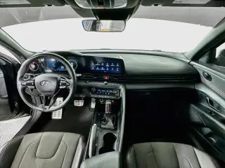 Hyundai ELANTRA 2023 N Line Sedán de 4 puertas