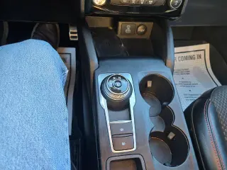 Ford Escape Hybrid 2023 AWD ST-Line Select SUV de 4 puertas