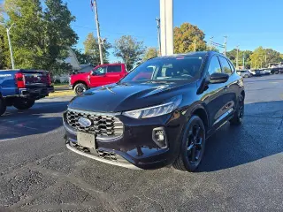 Ford Escape Hybrid 2023 AWD ST-Line Select SUV de 4 puertas