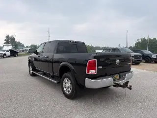 Ram 2500 2017 4x4 Laramie 4 puertas Mega Cab 6,3 ft. SB Pickup