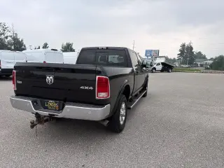 Ram 2500 2017 4x4 Laramie 4 puertas Mega Cab 6,3 ft. SB Pickup