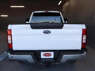 Ford F-250 Super Duty 2022 4x4 XLT cabina regular 2 puertas 8 pies LB pickup