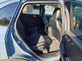 Ford Escape Plug-In Hybrid 2024 SUV de 4 puertas PHEV