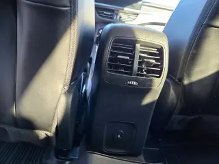 Ford Escape Plug-In Hybrid 2024 SUV de 4 puertas PHEV