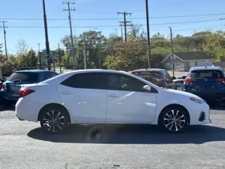 Corolla Toyota 2018