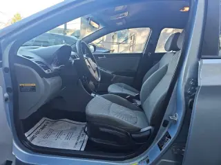 2013 Hyundai Accent